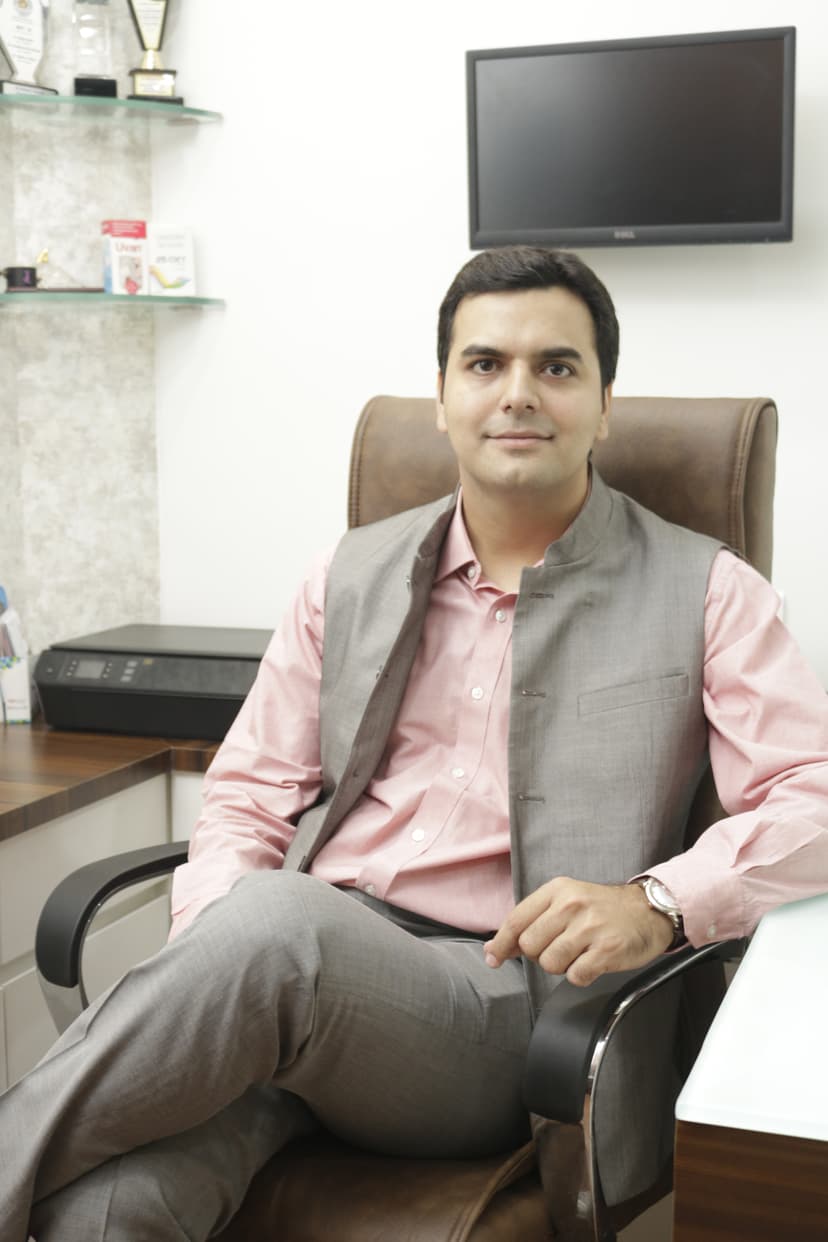 Dr. Mukesh Paryani